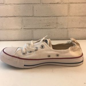 Size 7 only worn twice shoreline slip on converse!